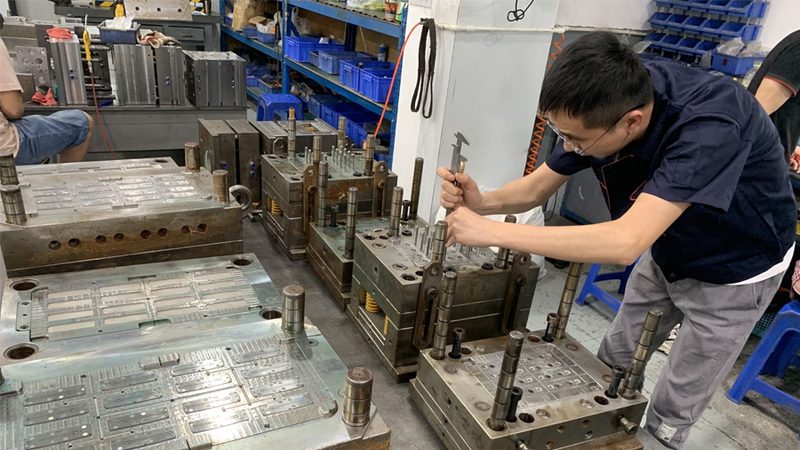 拉伸模具批发价格之谜：揭秘其背后的因素
